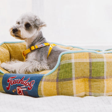 Touchdog 'Archi-Checked' Designer Plaid Oval Dog Bed
